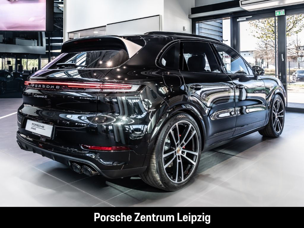 Porsche Cayenne S HD-Matrix InnoDrive PDCC InnoDrive HUD
