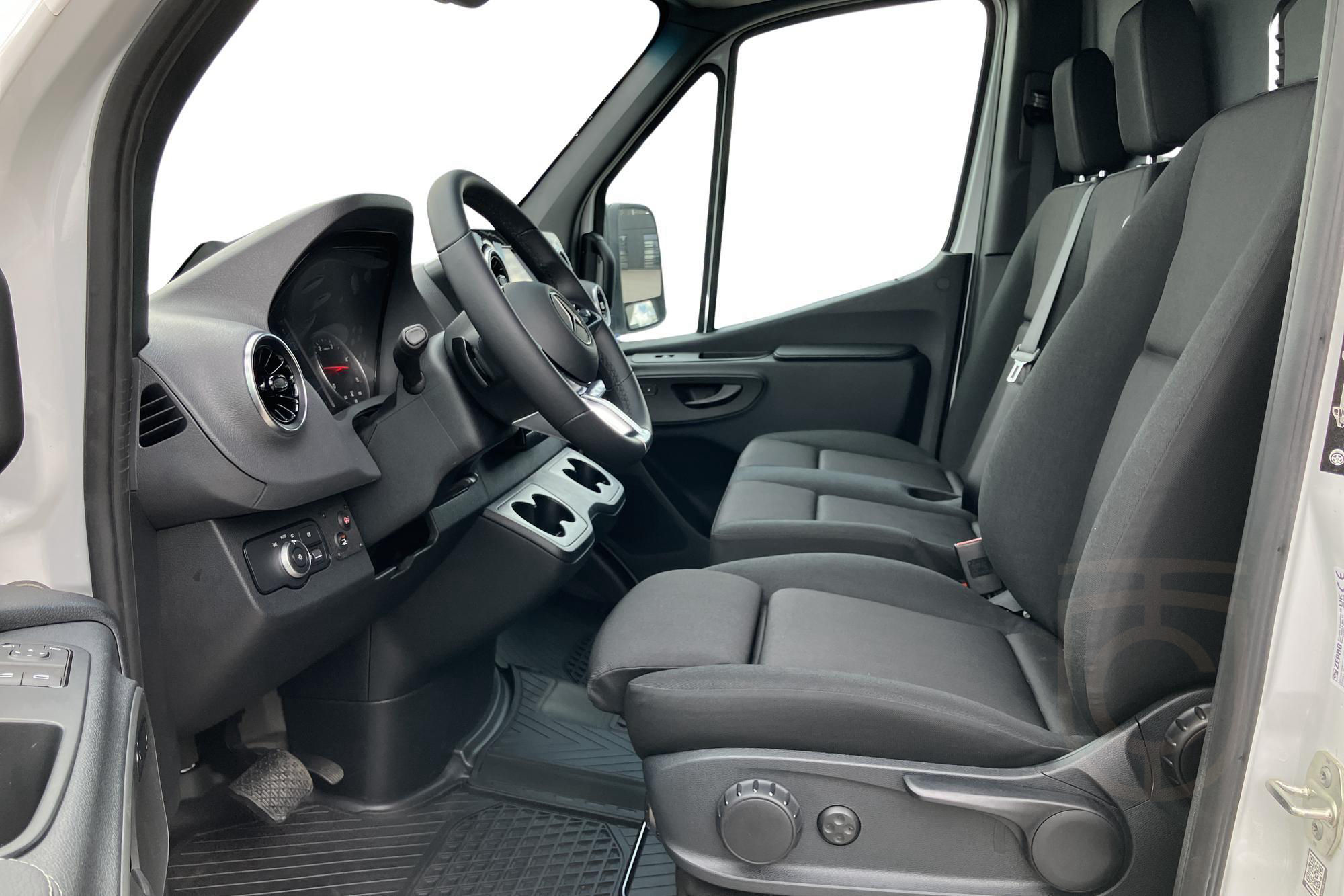 Mercedes-Benz Sprinter 317 CDI RWD Chassi