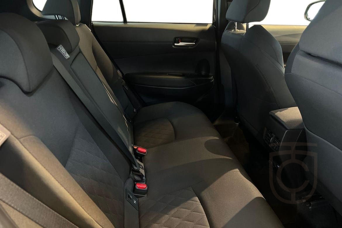 Toyota Corolla Cross Hybrid AWD-i 2.0 Style