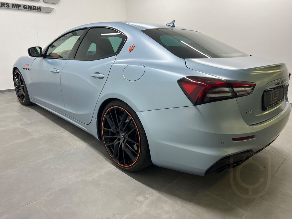 Maserati Ghibli SQ4 F Tributo Sondermodell, Pano, KW, ...