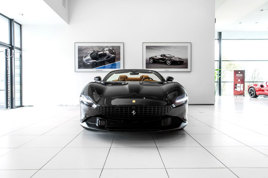 Ferrari Roma Spider ~Ferrari Munsterhuis~