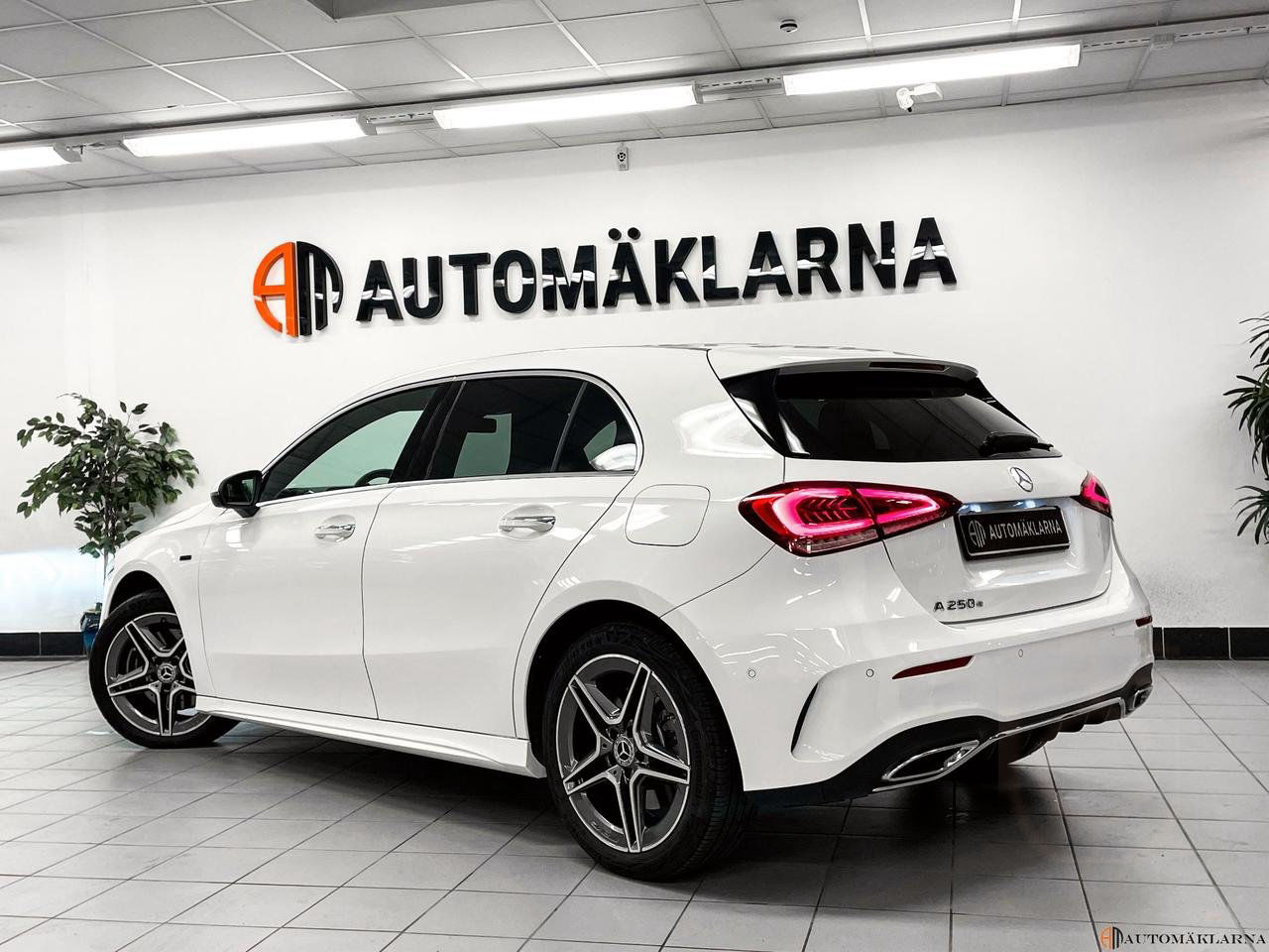 Mercedes-Benz A 250 e 8G-DCT AMG Sport, Svensksåld