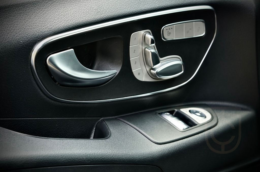Mercedes-Benz Vito Tourer 119 CDI 4x4 SELECT Airmatic,Dist.
