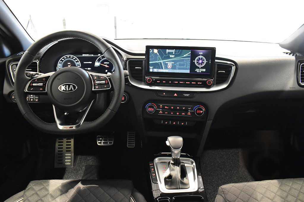 Kia Cee´d SW 1.5 T-GDI DCT GT LINE