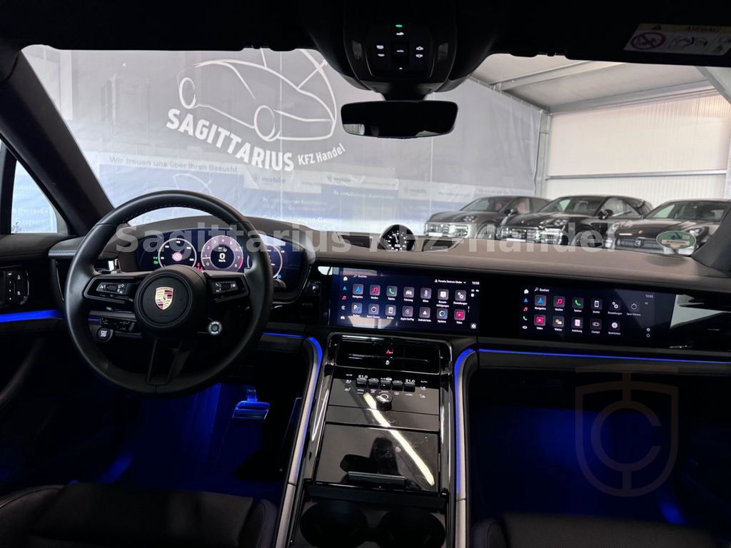 Porsche Panamera 4/InnoD/HUD/3xDisplay/Massage/SAGA/StHz