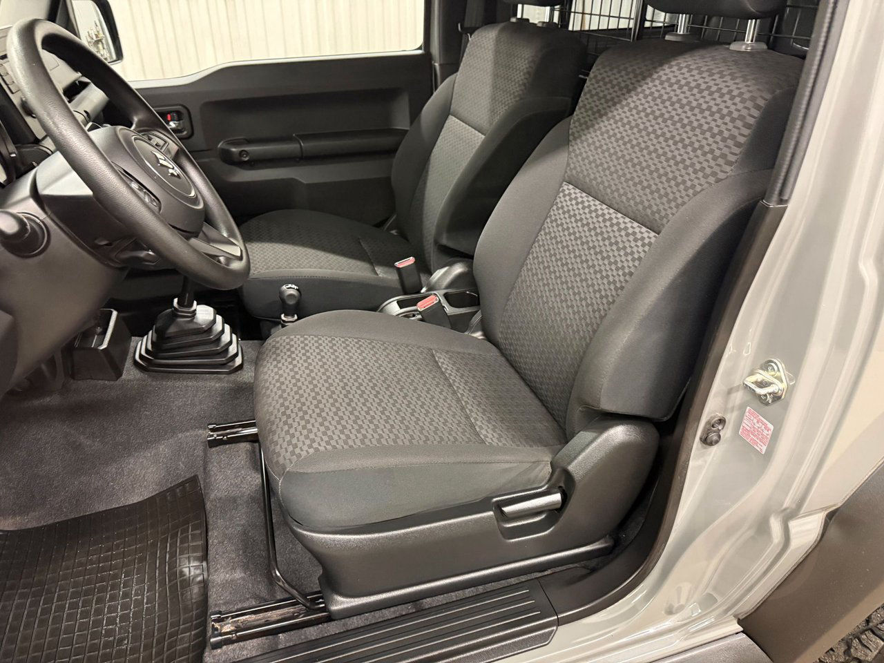 Suzuki Jimny 1.5 Allgrip Rhino Edition 4x4