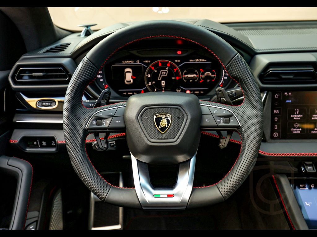 Lamborghini Urus SE°5Y SERVICE°PERFORMANTE°23°PANO°B&O 3D