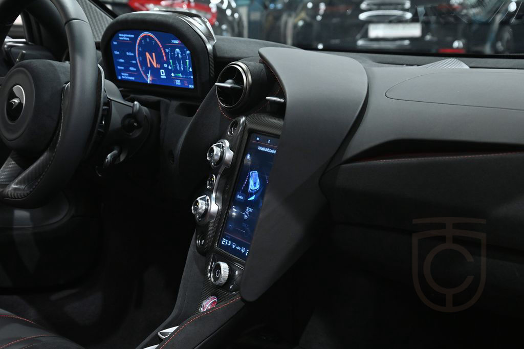 McLaren 720S Spider Performance Pack
