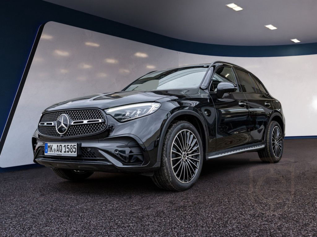 Mercedes-Benz GLC 200 4M AMG Line PANO LED NIGHT AHK NAVI SHZ