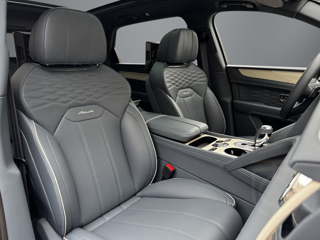 Bentley Bentayga V8 EWB Azure -NP: 356T€ -BENTLEY BERLIN