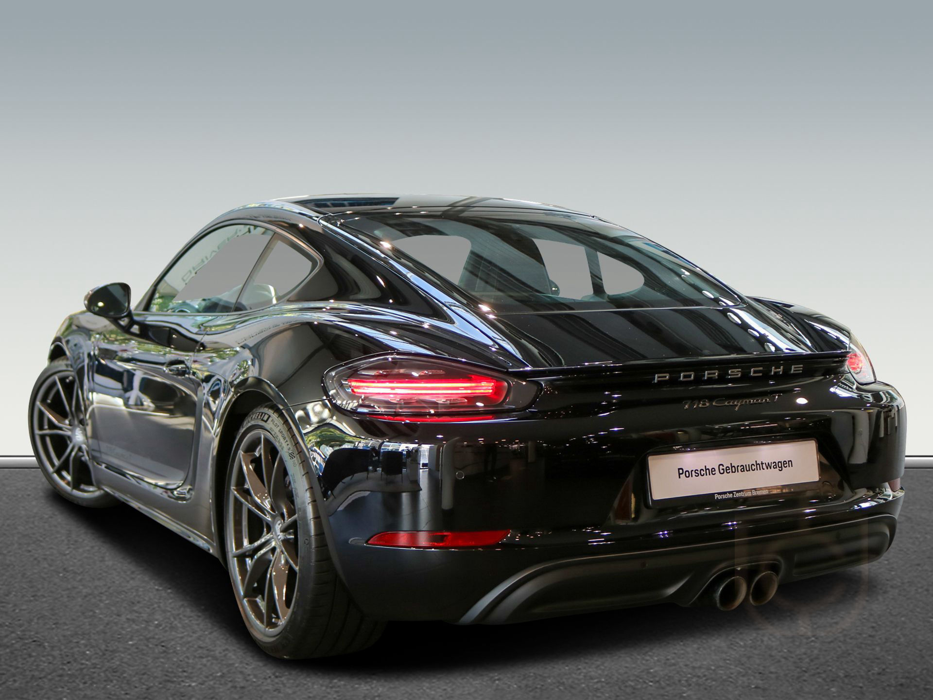 Porsche 718 Cayman T