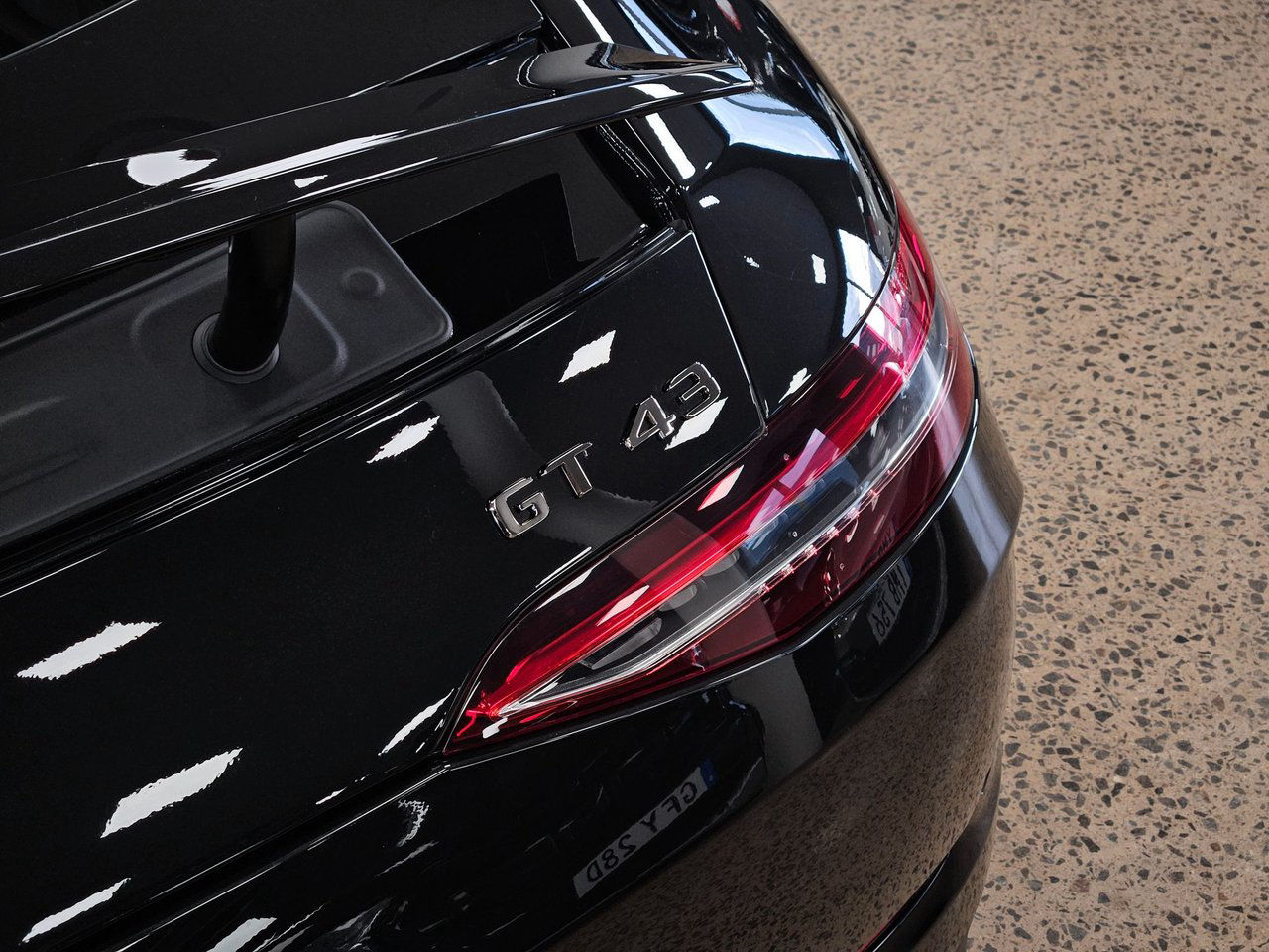 Mercedes-Benz AMG GT 4 43 4MATIC+ Burmester