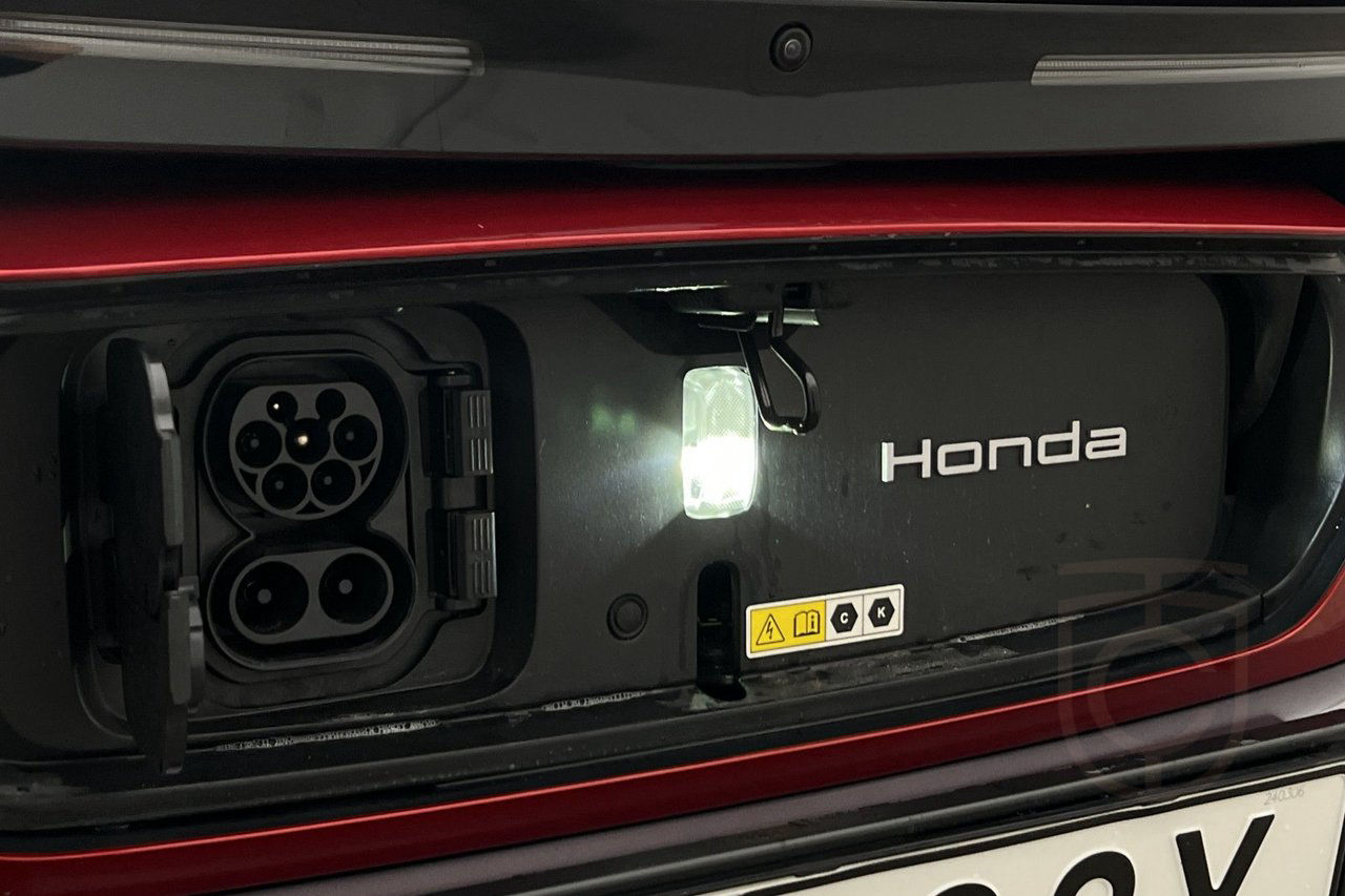 Honda e:Ny1 68.8 kWh 150kW 2023