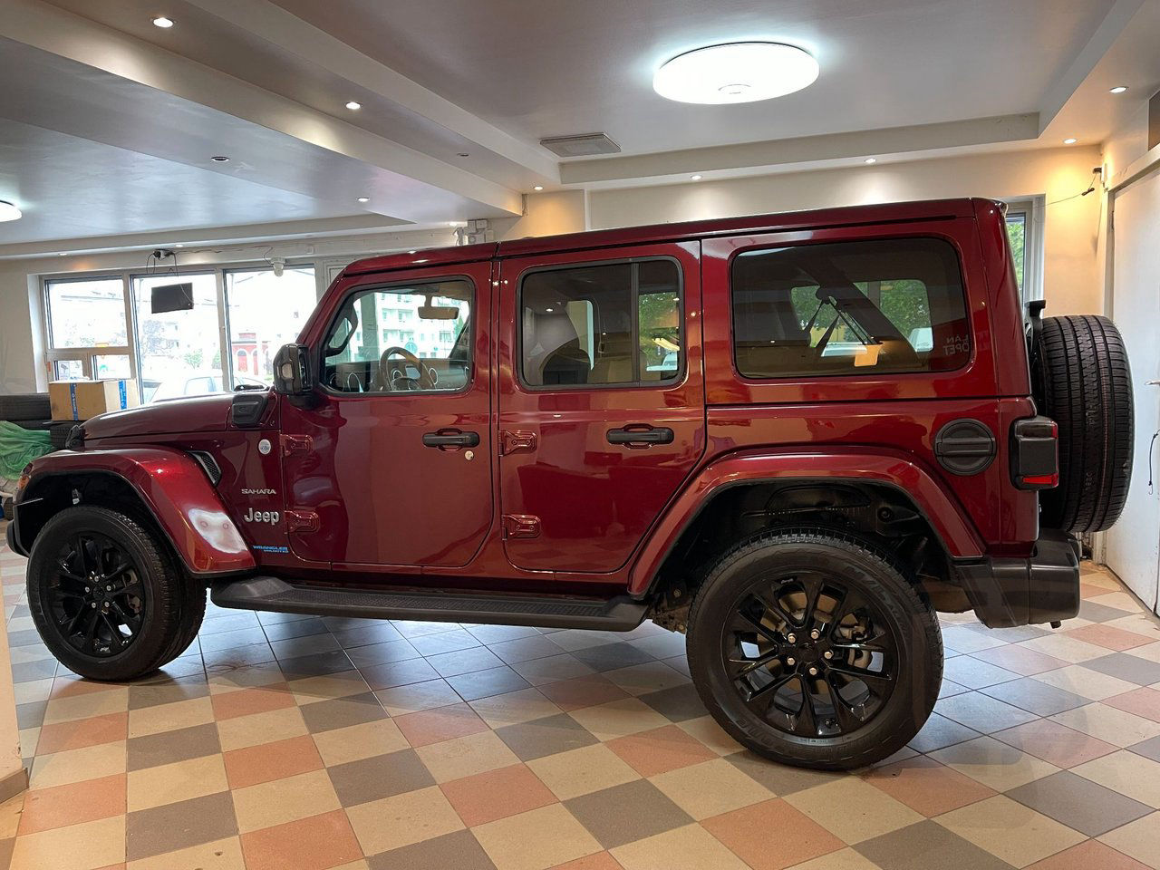 Jeep Wrangler Unlimited Sahara 4xe Plug-In Hybrid