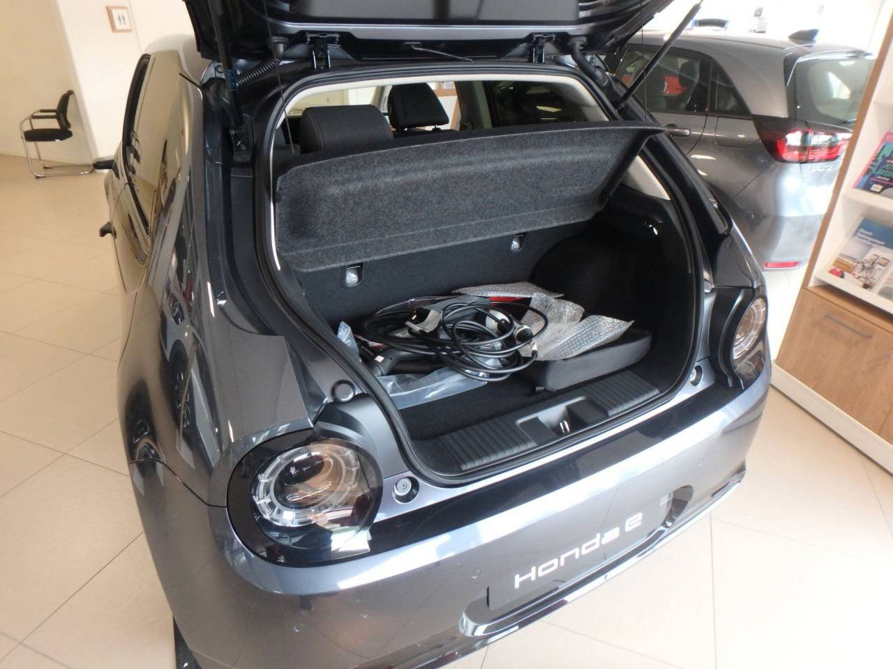 Honda E