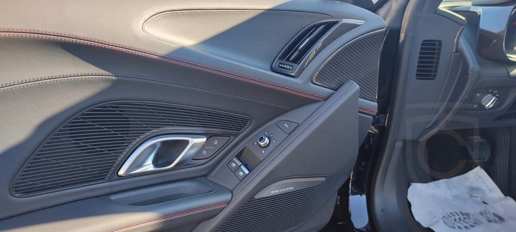 Audi R8 Spyder 5.2 FSI RWD performance