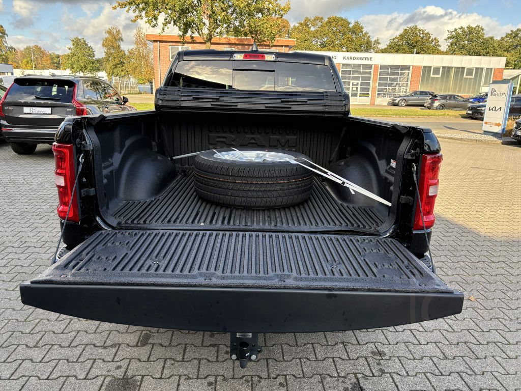 Dodge RAM 1500 Laramie Crew Cab *LPG* MY 2025