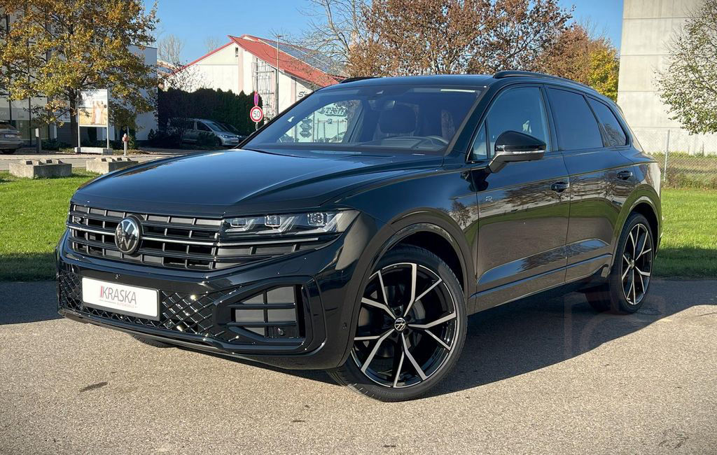 Volkswagen Touareg 3.0 TDI 4M R-Line AHK PANO DYNAUDIO