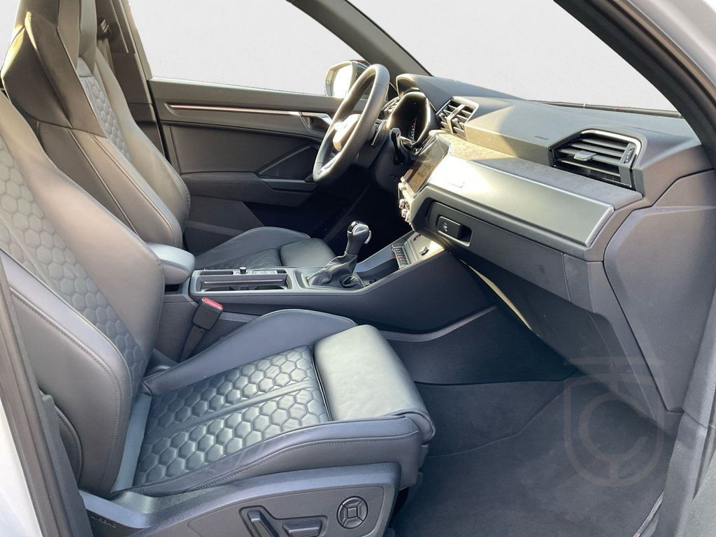 Audi RS Q3 Nappa 360° AHK Sonos 280 km/h Fahrwerk RS+