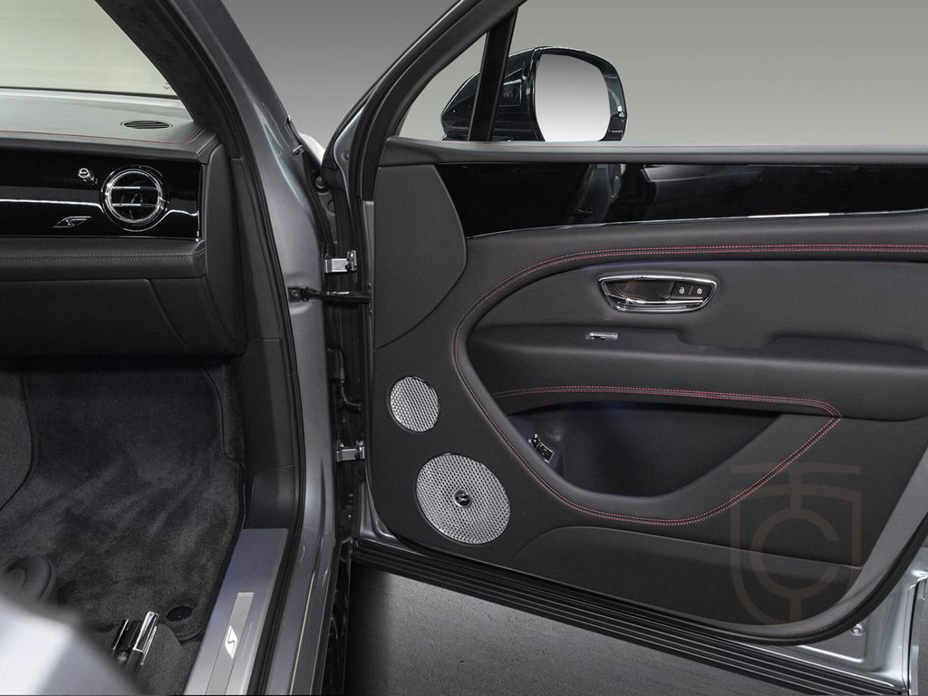 Bentley Bentayga S V8 |Touring Spec|NAIM|Comfort Seats
