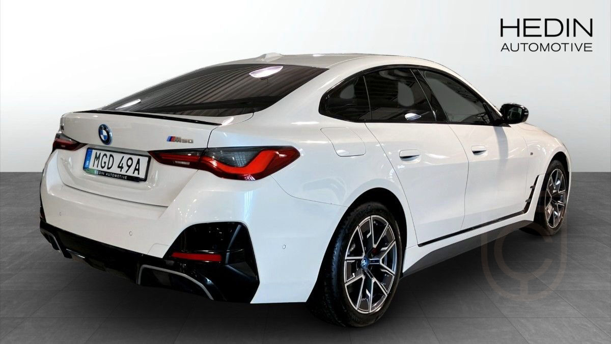BMW i4 M50
