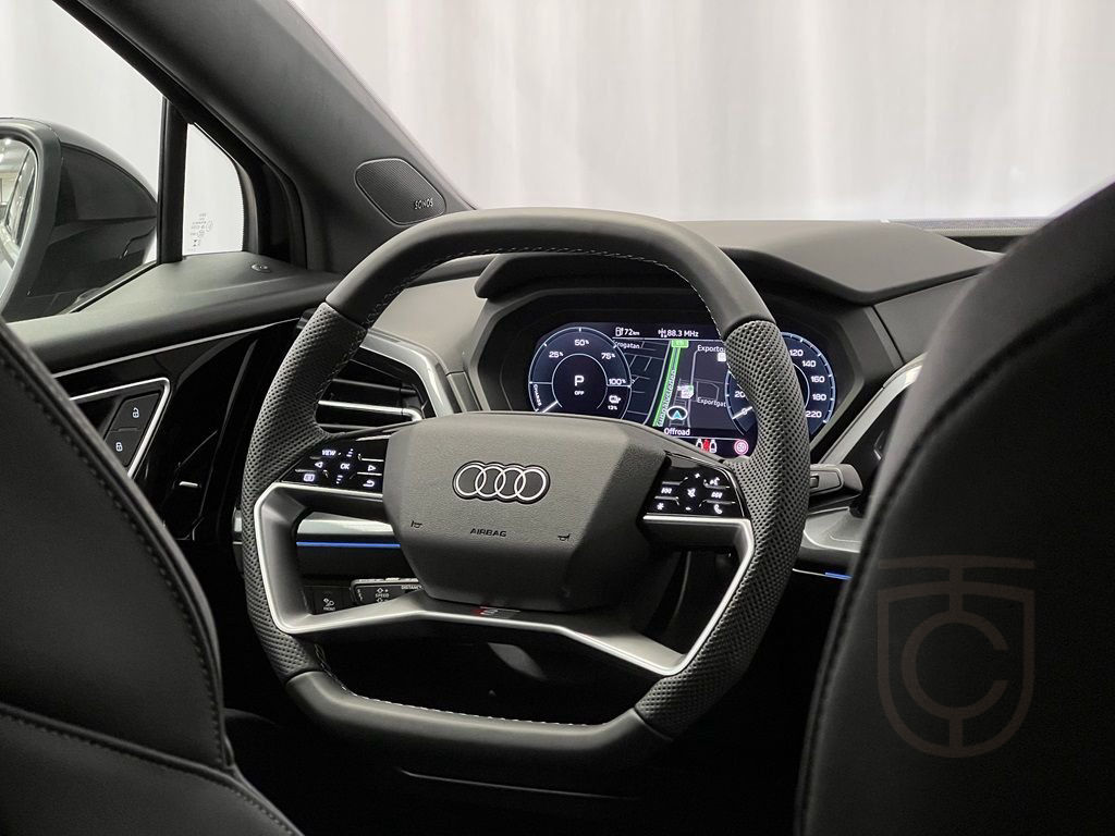 Audi Q4 e-tron 45 quattro S Line
