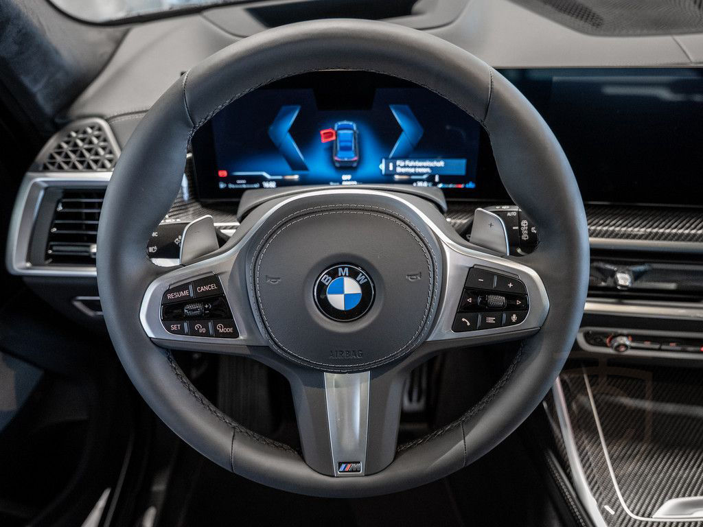 BMW X7 xDrive 40d M-Sport Pro PANO AHK 360° HUD LED