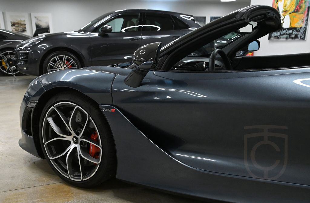 McLaren 720S Spider Performance Pack