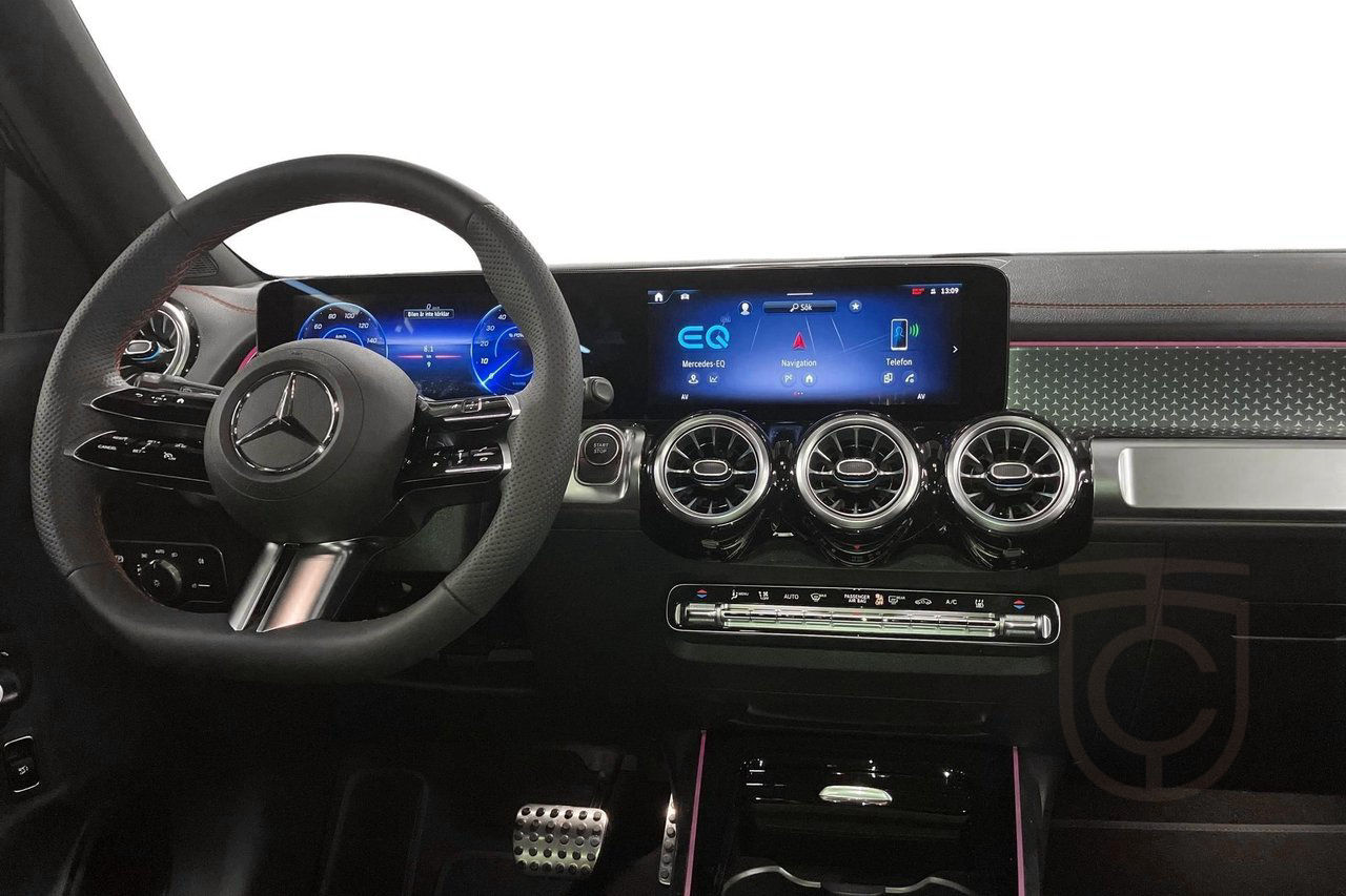 Mercedes-Benz EQB 250+ AMG Advanced PANORAMA