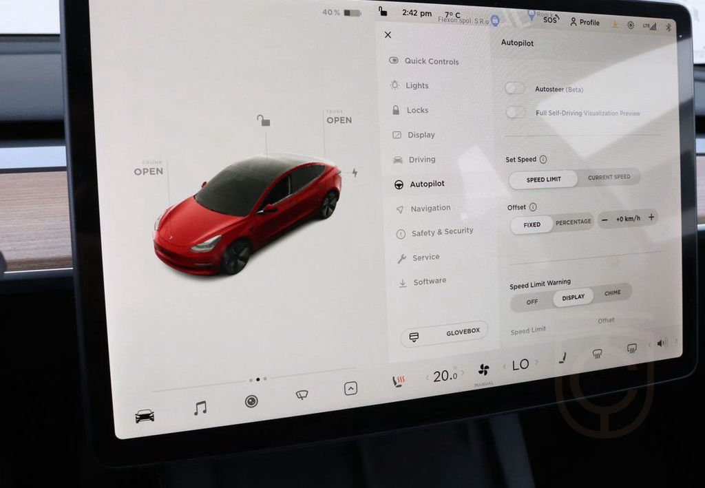 Tesla Model 3 na objednávku do 14 dní