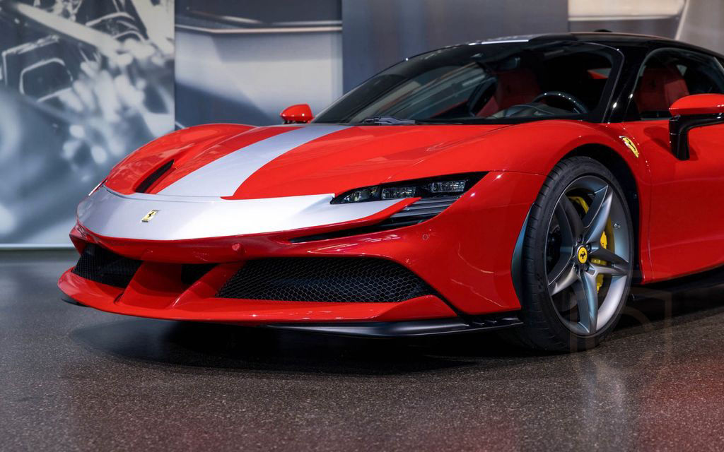 Ferrari SF90 STRADALE | ASSETTO FIORANO