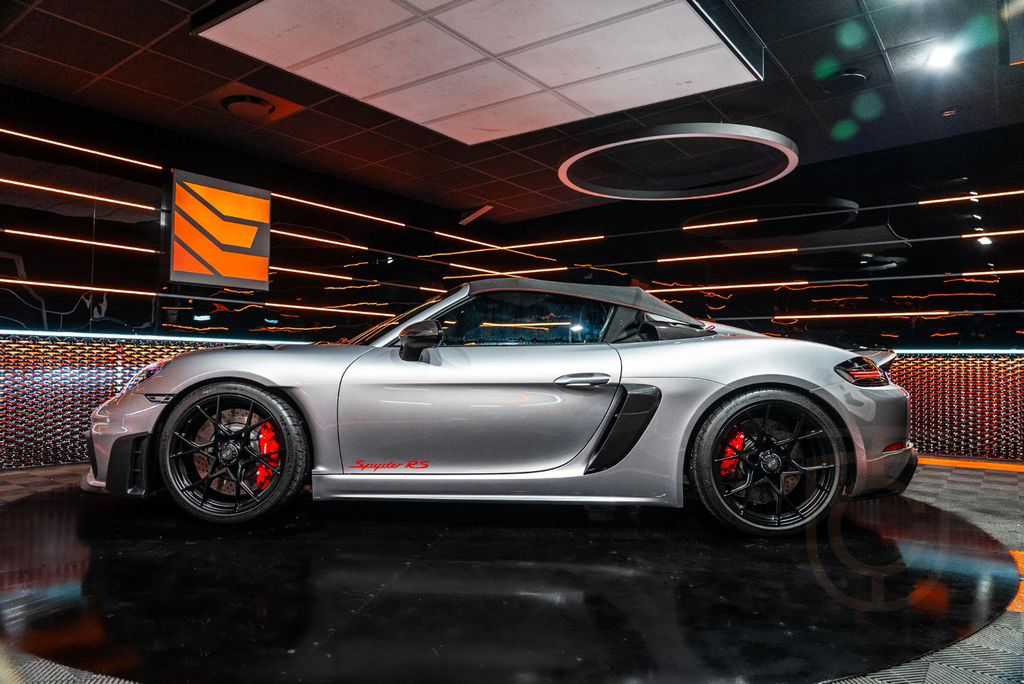 Porsche 718 Spyder RS*1st Hand*Weissach Pack*Lift*PDLS