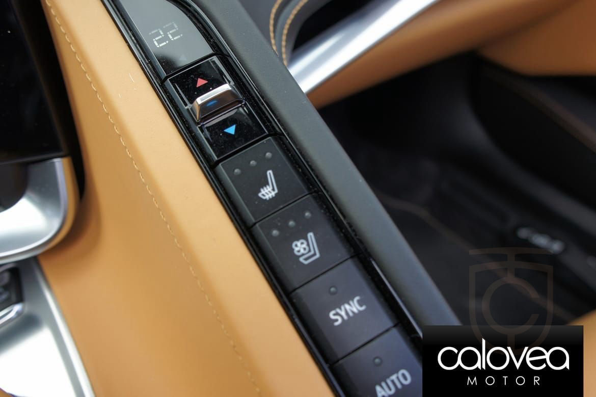 Chevrolet Corvette Stingray Convertible C8 PERFORMANCE CAB L