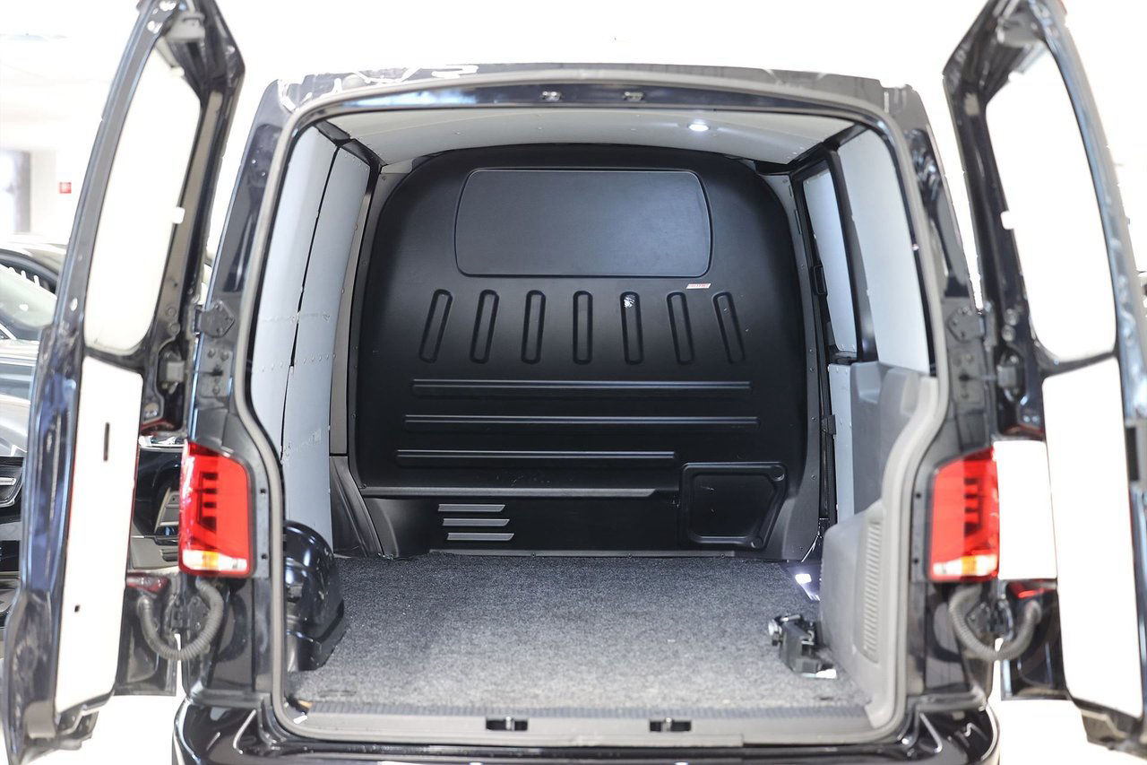 Volkswagen Transporter 2.0 TDI 4M