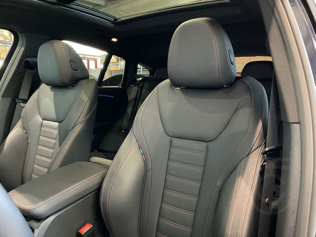 BMW X4 M40d Standheizung | Panorama-Glasdach | 20" L
