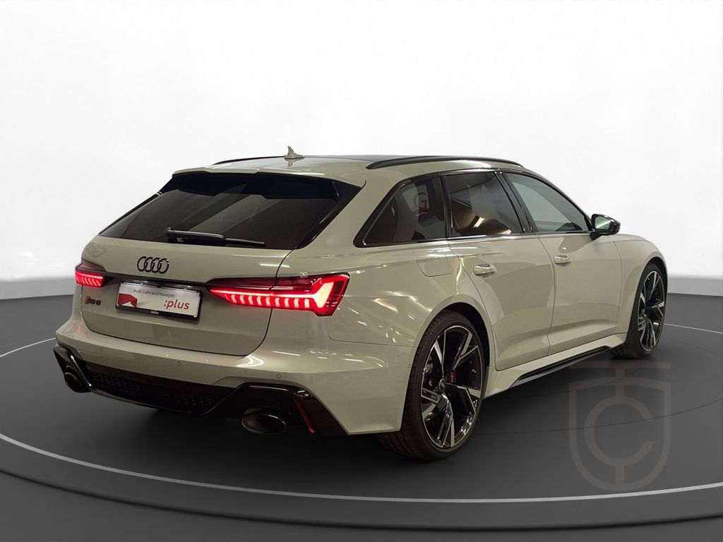 Audi RS 6 Avant Pano Matrix-LED LM 22" B&O SoftClose