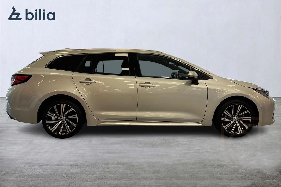 Toyota Corolla Touring Sports Hybrid 2.0 Style Approved Used