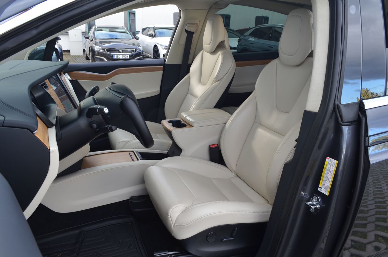 Tesla Model X Dual Motor Long Range