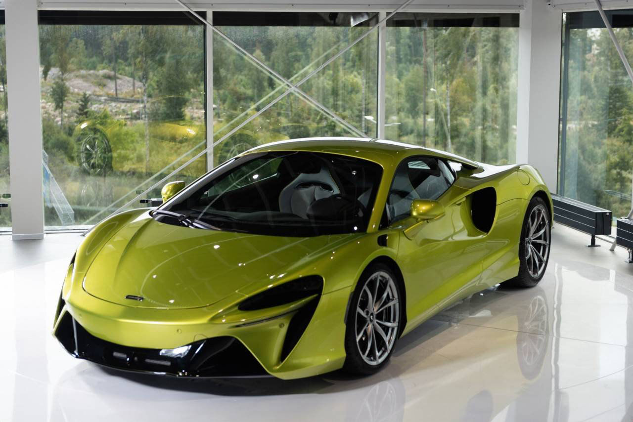 McLaren Artura