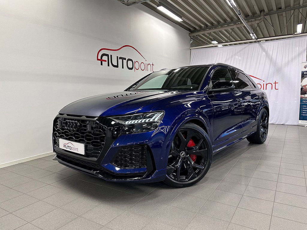 Audi RSQ8