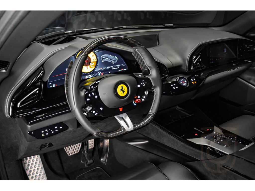 Ferrari Purosangue 6.5 V12