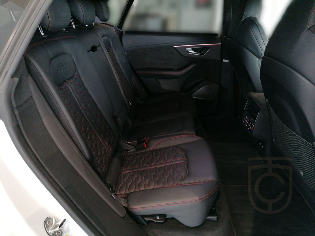 Audi RS Q8 600PS QUATTRO AHK.PANO.STANDHZG.B&O.360°KA