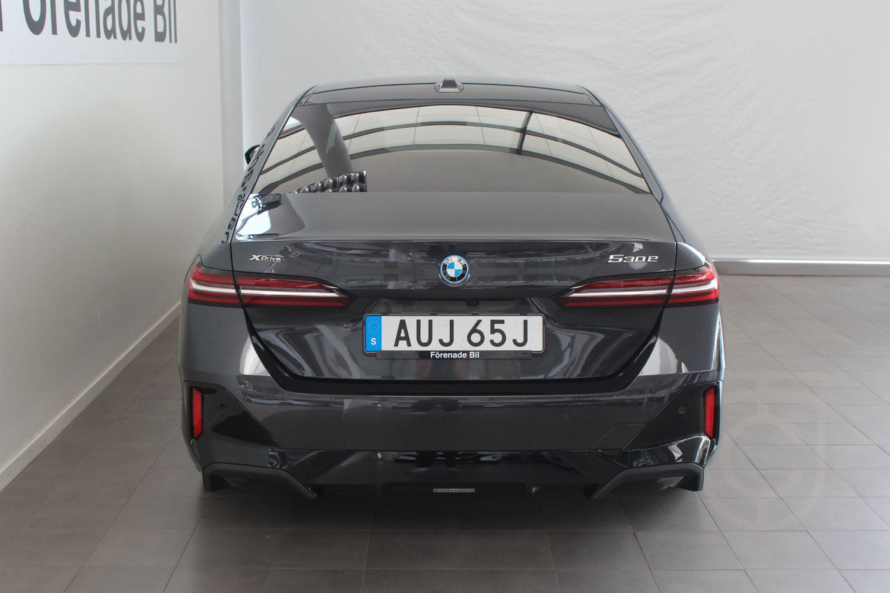 BMW 530e xDrive Sedan M Sport H