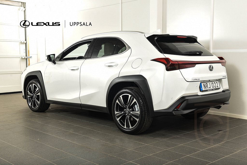 Lexus UX 250h