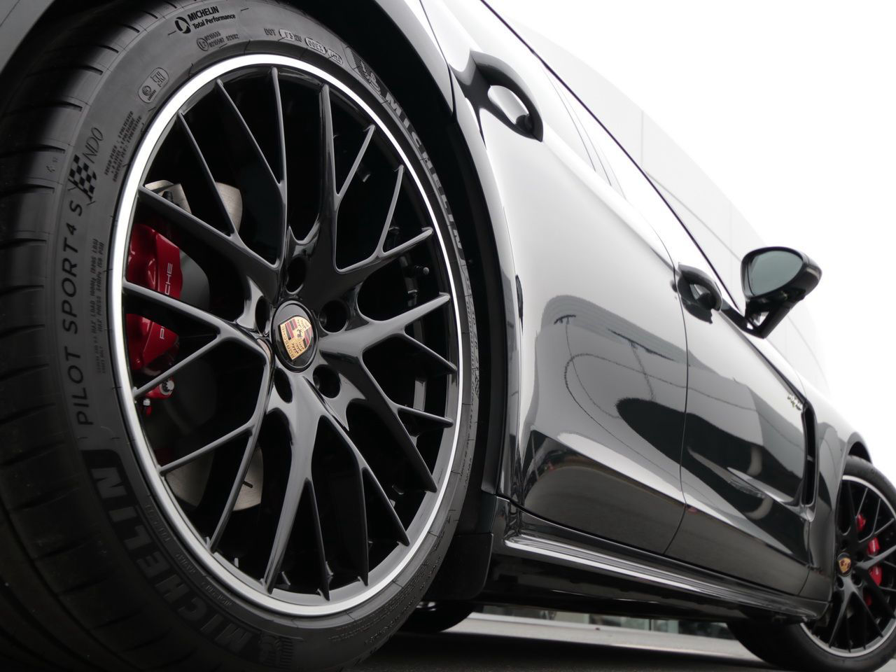 Porsche Panamera 4S E-Hybrid Sport Turismo