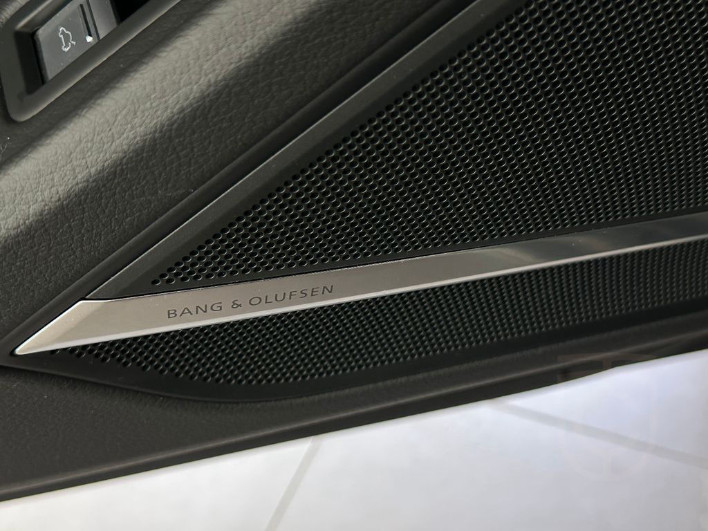 Audi S8 TFSI qu. tiptr. STHZG+MATRIX+360°+MASSAGE