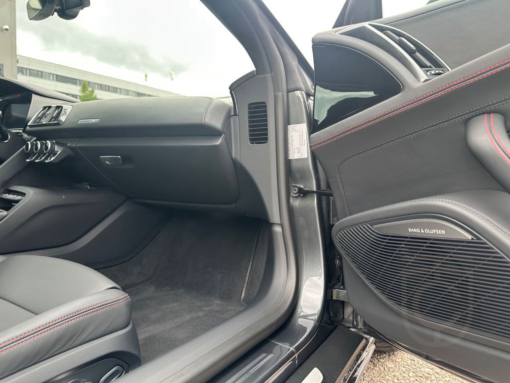 Audi R8 Coupe 5.2 FSI RWD performanc*B&O*Kamera*Raute