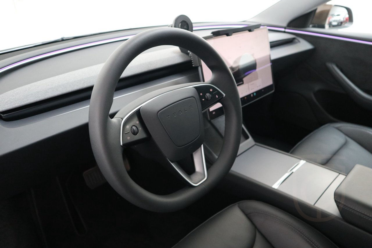Tesla Model 3 Long Range AWD,2024