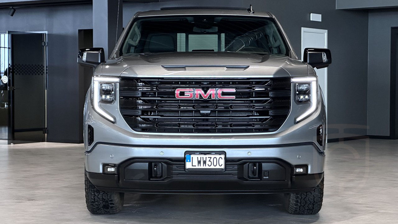 GMC Sierra 1500  5.3L V8 Elevation 4WD