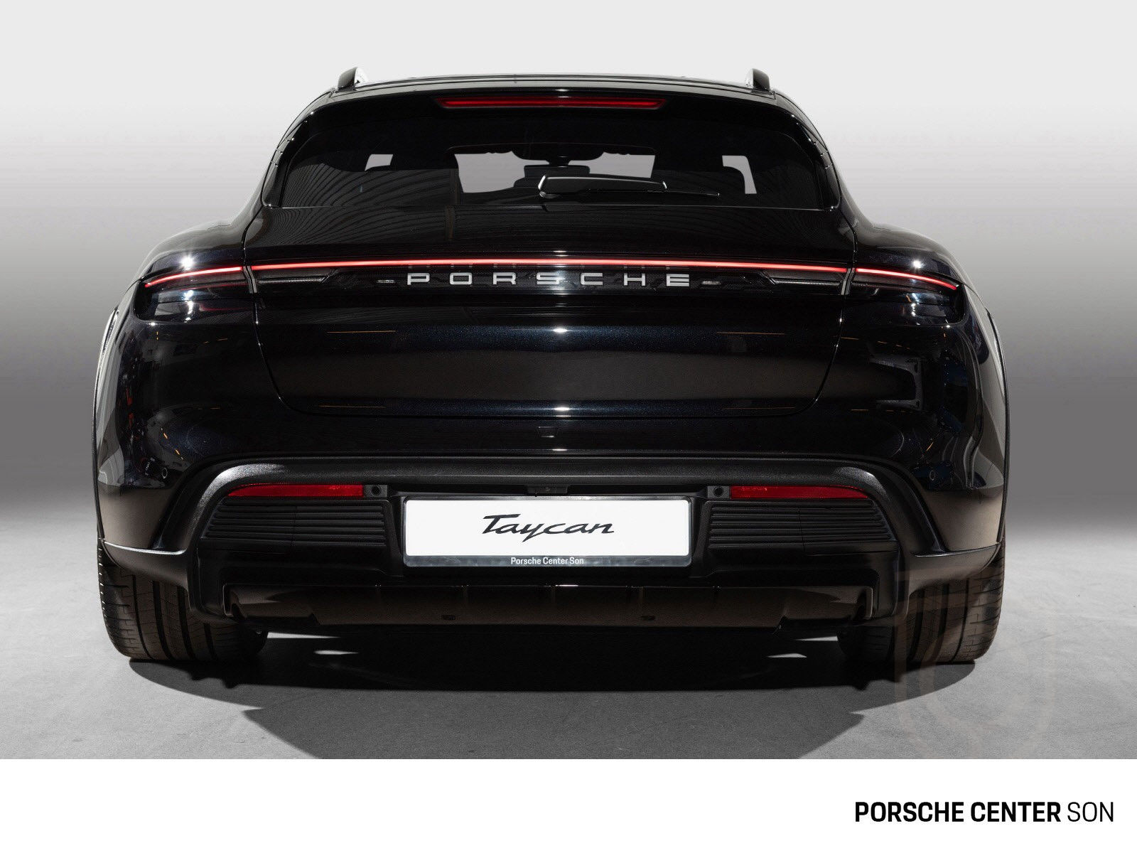 Porsche Taycan Cross Turismo